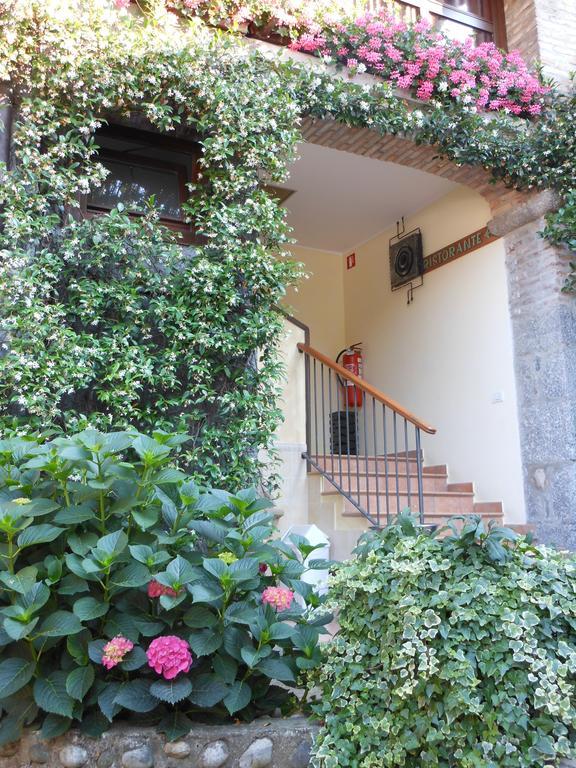 Agriturismo Cassinazza Orsenigo Exterior foto