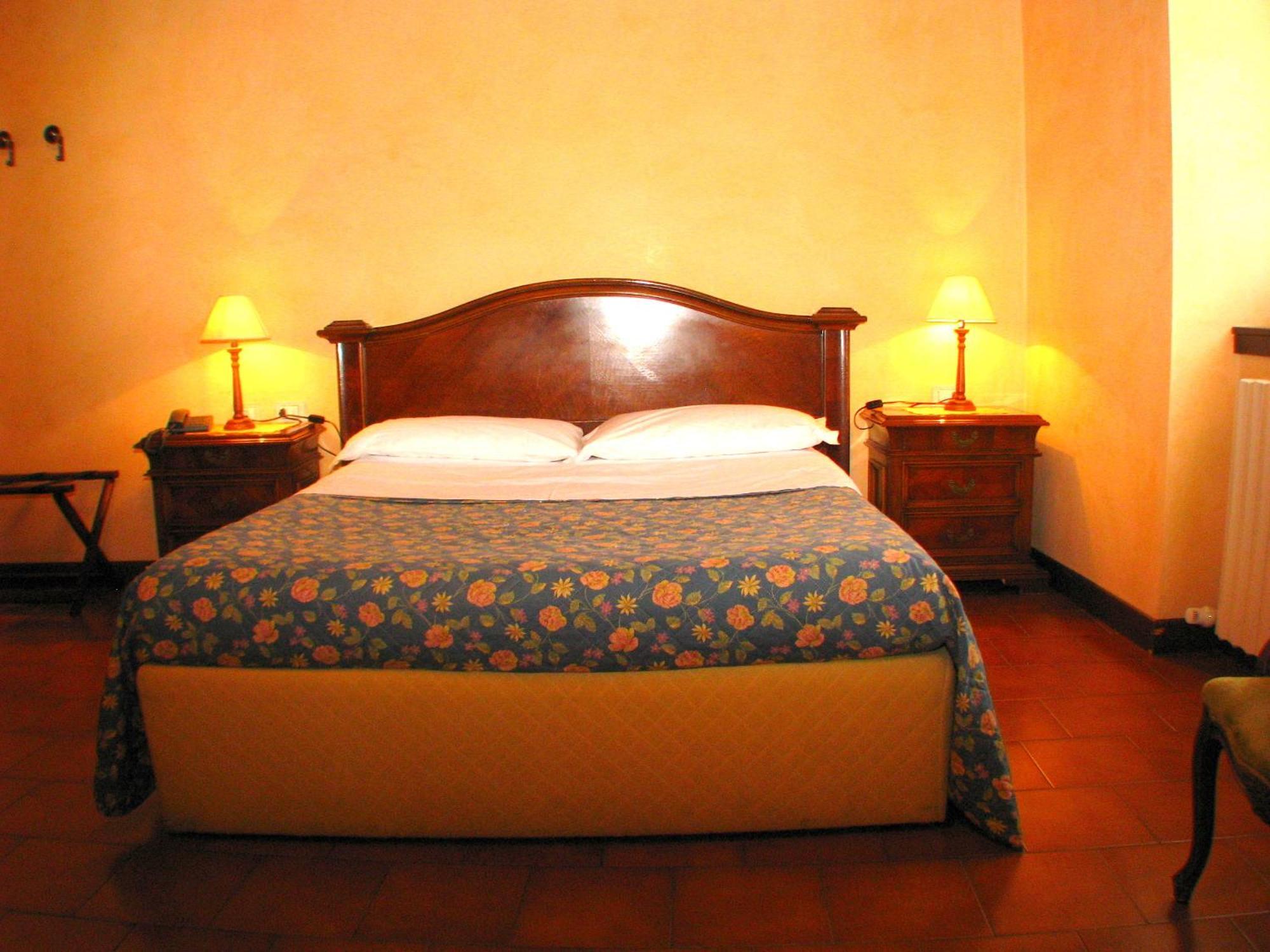 Agriturismo Cassinazza Orsenigo Habitación foto